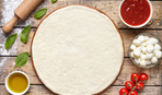 Будто из пиццерии: как приготовить тесто для тонкой пиццы