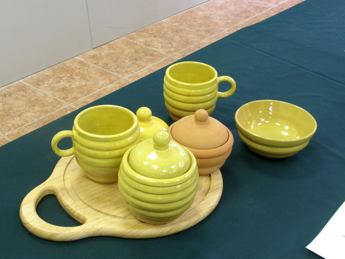 Посуда из фарфора и керамики: какую выбрать