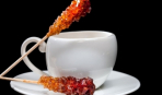 Эффектное чаепитие: готовим кристаллы из сахара (видео)