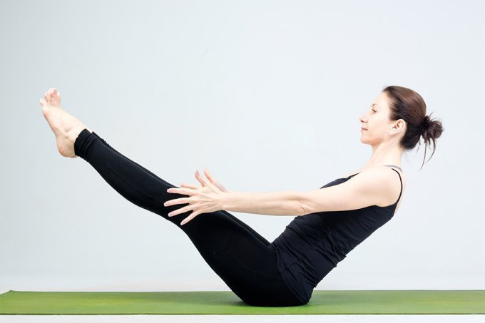 Йога для укрепления спины: 12 легких упражнений