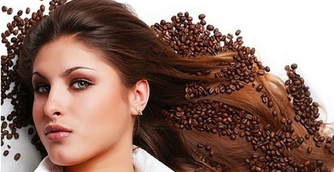 Совмещаем приятное с полезным: красим волосы кофе