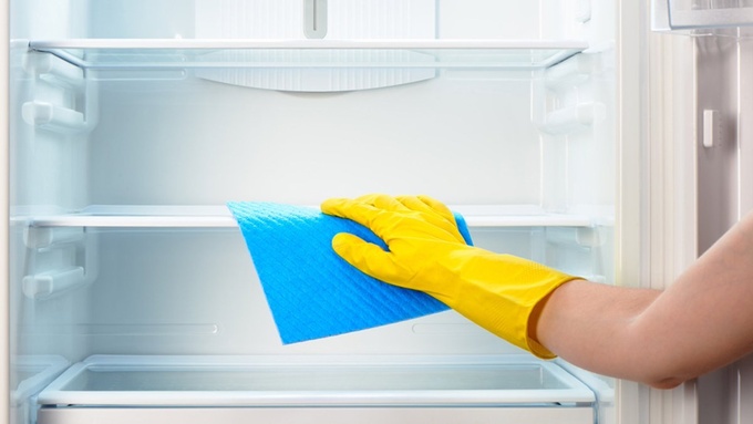 Генеральная уборка: как правильно помыть холодильник