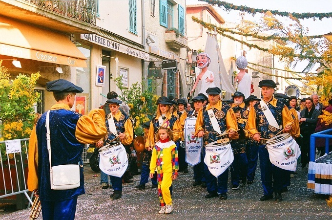Сегодня стартовал Фестиваль мимозы на Лазурном берегу