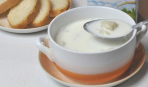 Молочный суп с творожными галушками