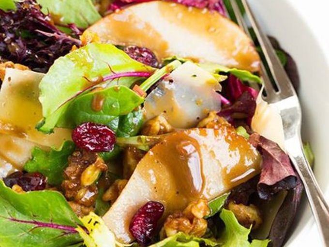 Рецепт салата с грушей и беби-шпинатом: вкусное и полезное блюдо