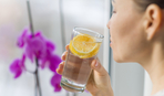 5 причин пить лимонную воду