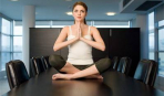 Йога в офисе: упражнения для головы и шеи