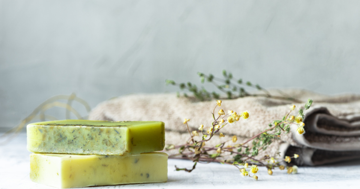 Добавление эфирных масел и оливкового масла