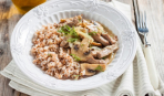 Блюдо дня: Бефстроганов с грибами и гречневым ризотто