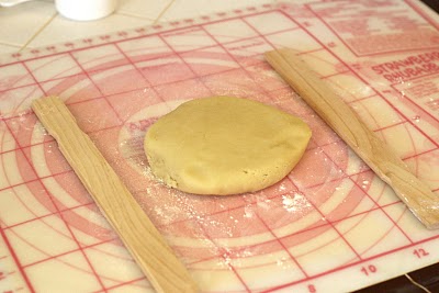Делаем красочное сахарное печенье в виде тыковки