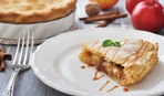 Что приготовить на десерт: быстрый яблочный пирог