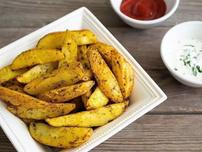 Картофельные дольки: простой и быстрый рецепт для занятой хозяйки
