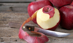 Можно ли счищать яблочную кожуру
