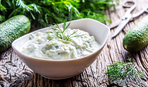 Йогуртный соус с зеленью: пошаговый рецепт