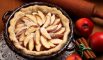 Как нарезать яблоки для пирога (видео)