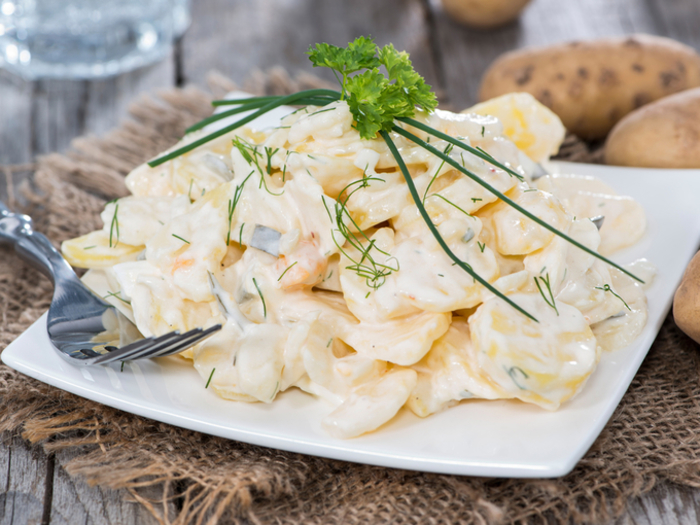 Сытный картофельный салат: 4 лучших рецепта по версии SMAK.UA