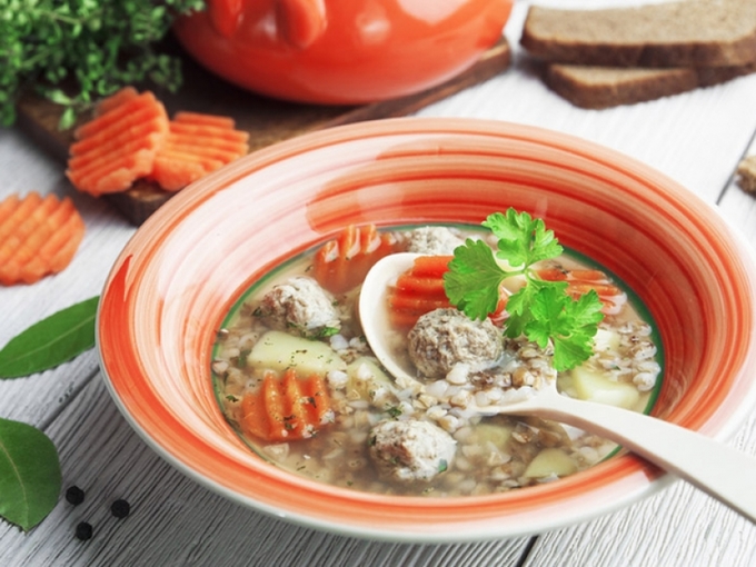 ТОП-7 согревающих супов по версии SMAK.UA: секреты вкусных блюд зимы
